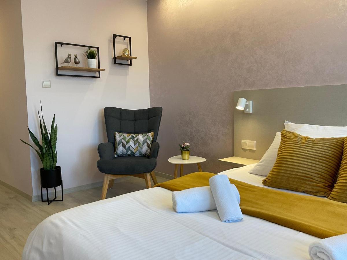 Guest Rooms Tsarevets Veliko Tarnovo Exterior photo
