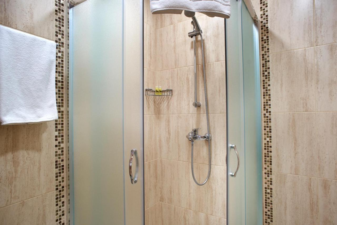Guest Rooms Tsarevets Veliko Tarnovo Exterior photo