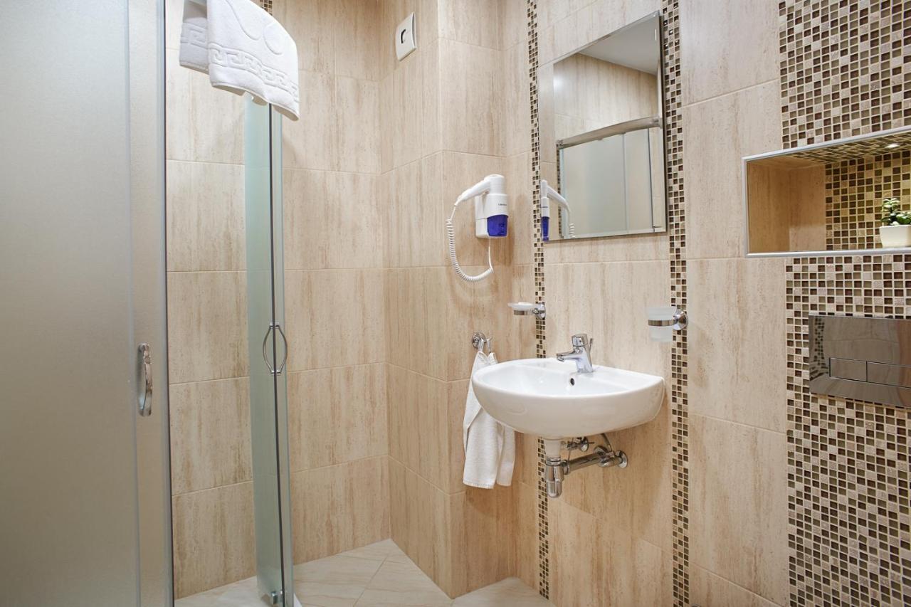 Guest Rooms Tsarevets Veliko Tarnovo Exterior photo